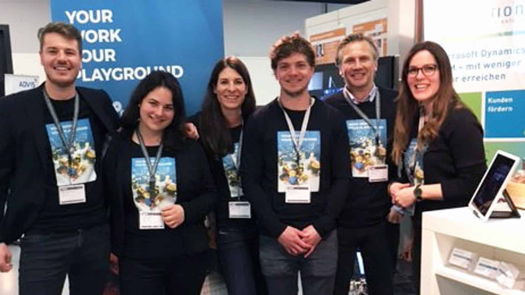 Team Foto der Absolventenmesse