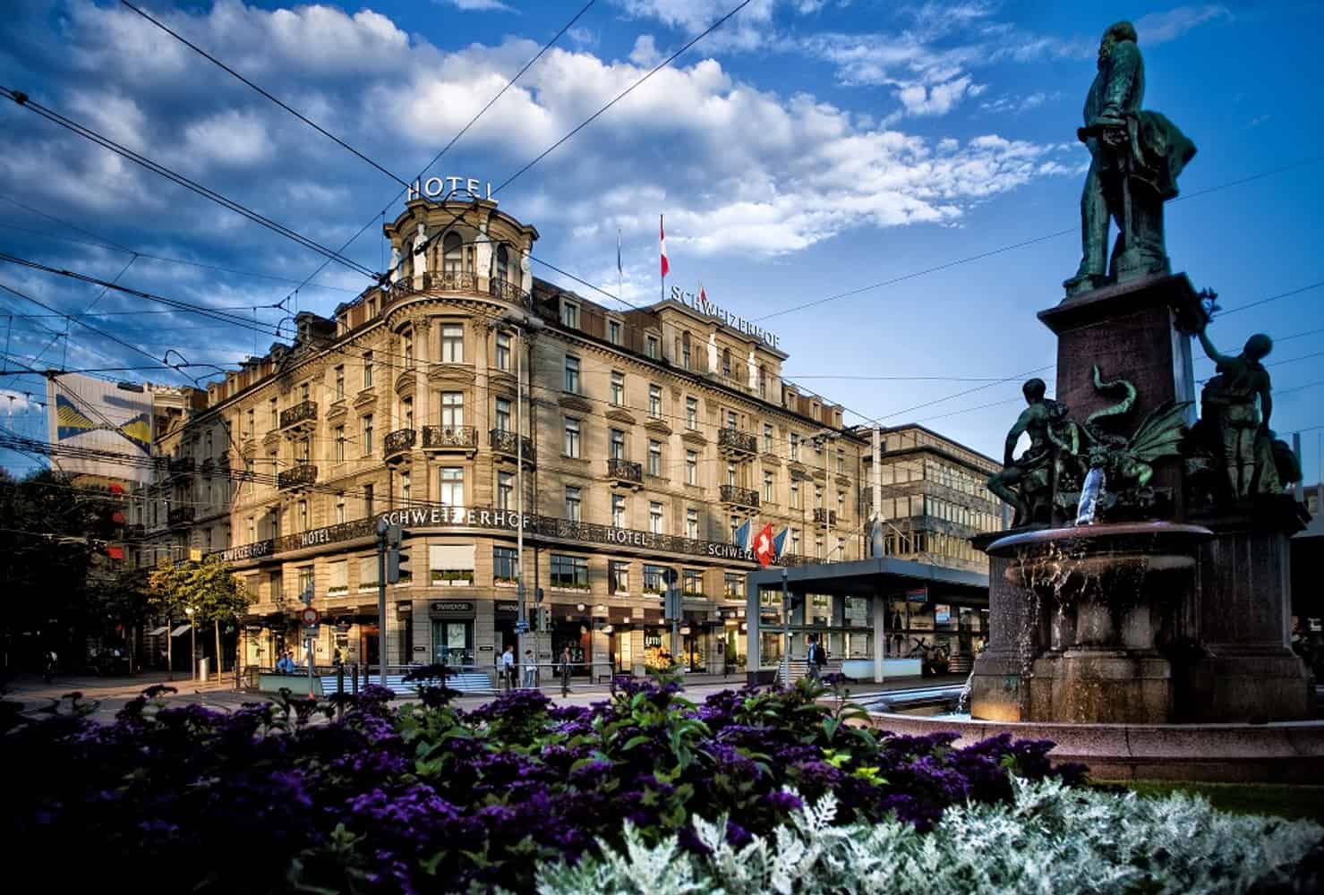 Aussenanschicht des Hotels Schweizerhof in Zürich